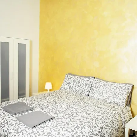 La Pergola Private Parking