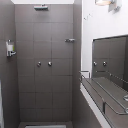 La Pergola Private Parking 2*