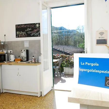 La Pergola Private Parking Casa de hóspedes Vezzano Ligure