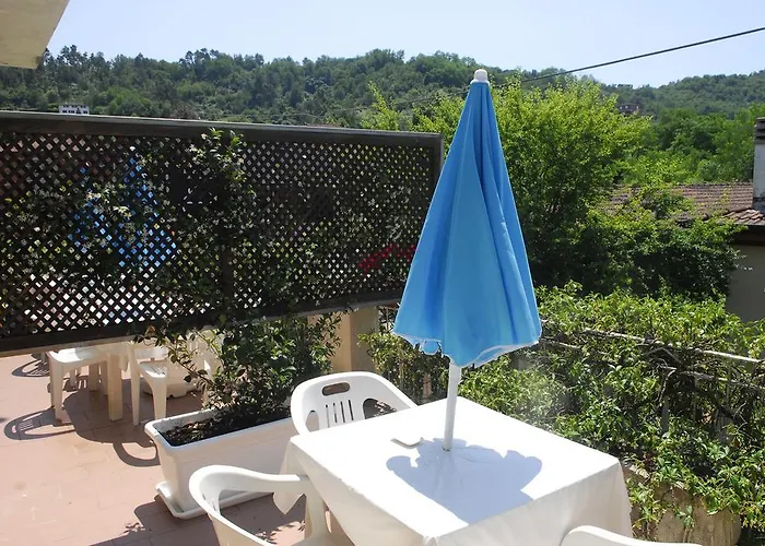 Gasthuis La Pergola Private Parking 2*