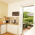 La Pergola Private Parking 2* 韦扎诺利古勒
